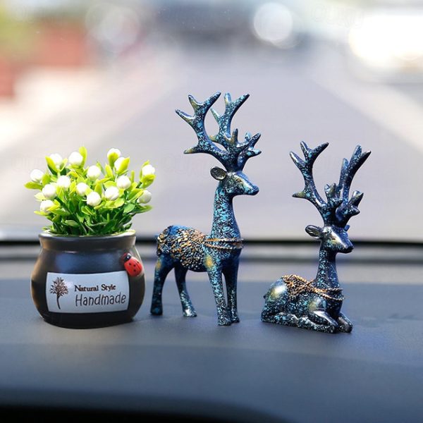 2pcs Deer Ornament Figurines,Creative Deer Decor Decoration, Car Interior Reindeer Accessory Couple Plush Ornaments, Desktop Center Statue ,Shape Scul